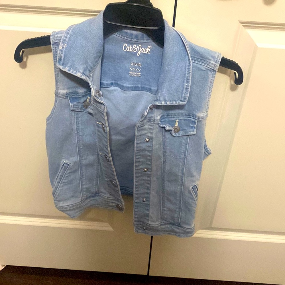 Girls jean vest